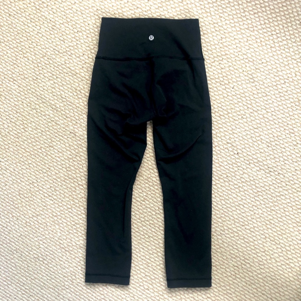 Lululemon Wunder Under Crop Luon High Rise Sz 4